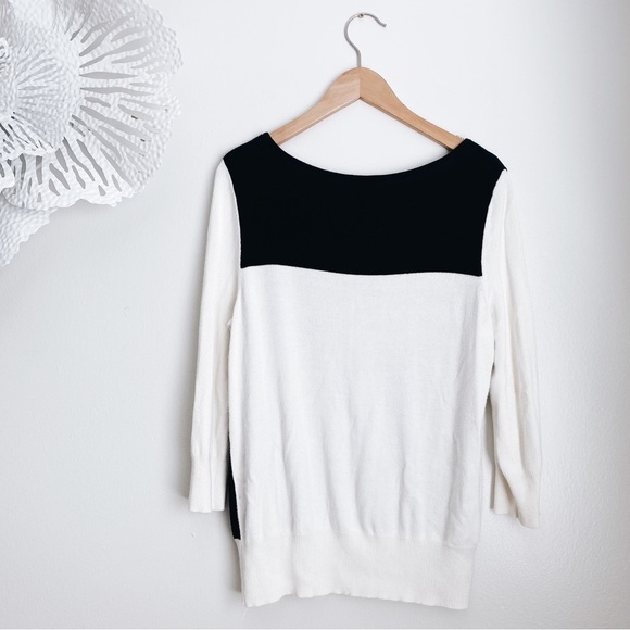 Chico’s Black & Ivory Knit Sweater GOP Long Sleeves Classic Casual Relaxed Fit - Picture 1 of 7